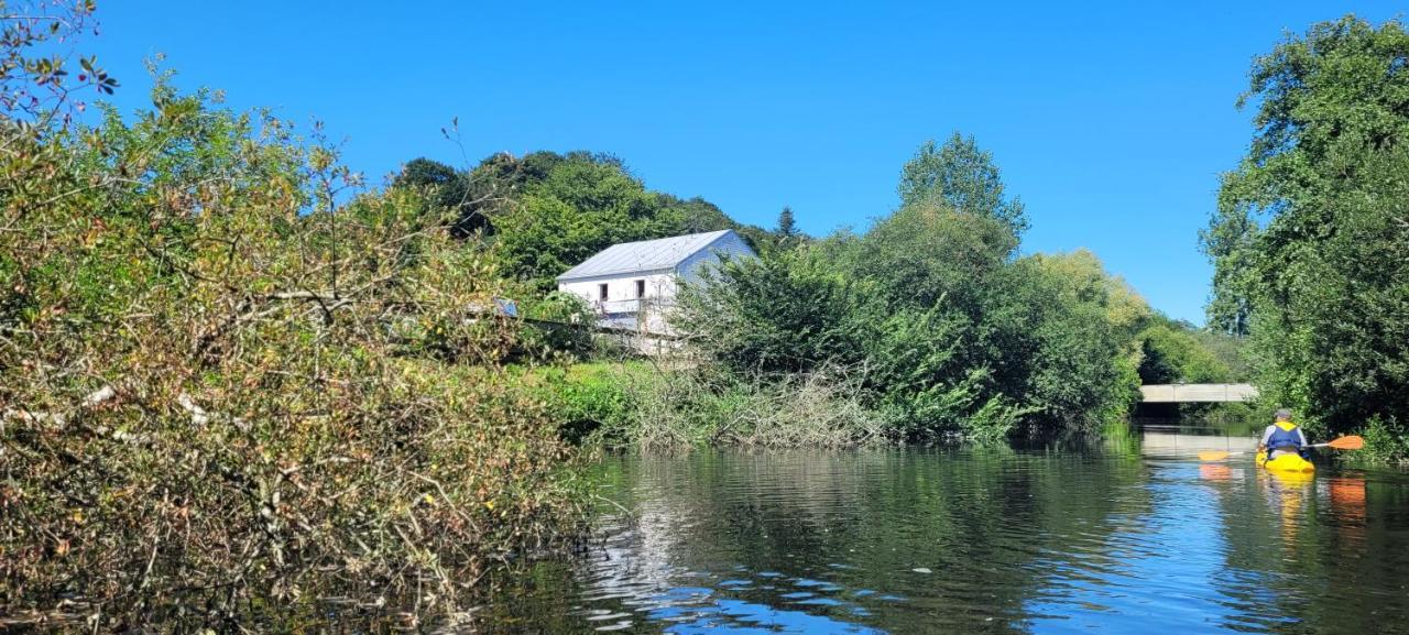 Lodge Avec Vue Sur La Riviere Lannion Exterior photo