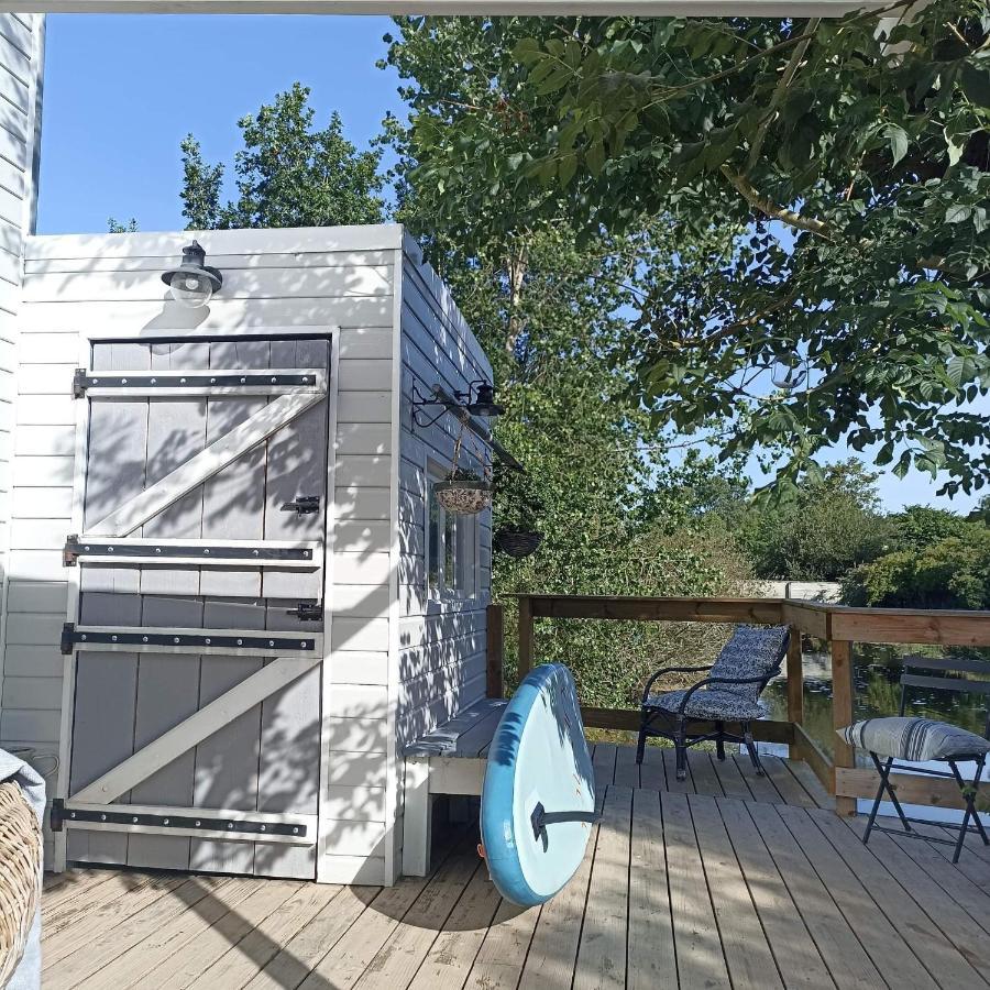 Lodge Avec Vue Sur La Riviere Lannion Exterior photo
